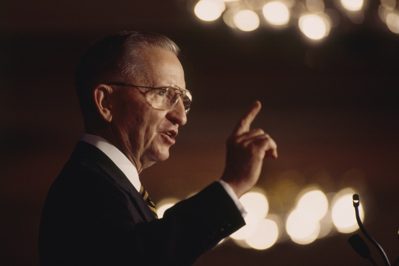 Republican Ross Perot campaigned for Presidential Primaries in 1992.