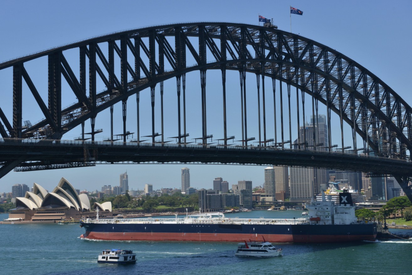 Australia is hoping to boost its oil reserves by doing a deal to get supplies from the US.
