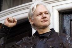 Aust continue 'constructive' talks on Assange