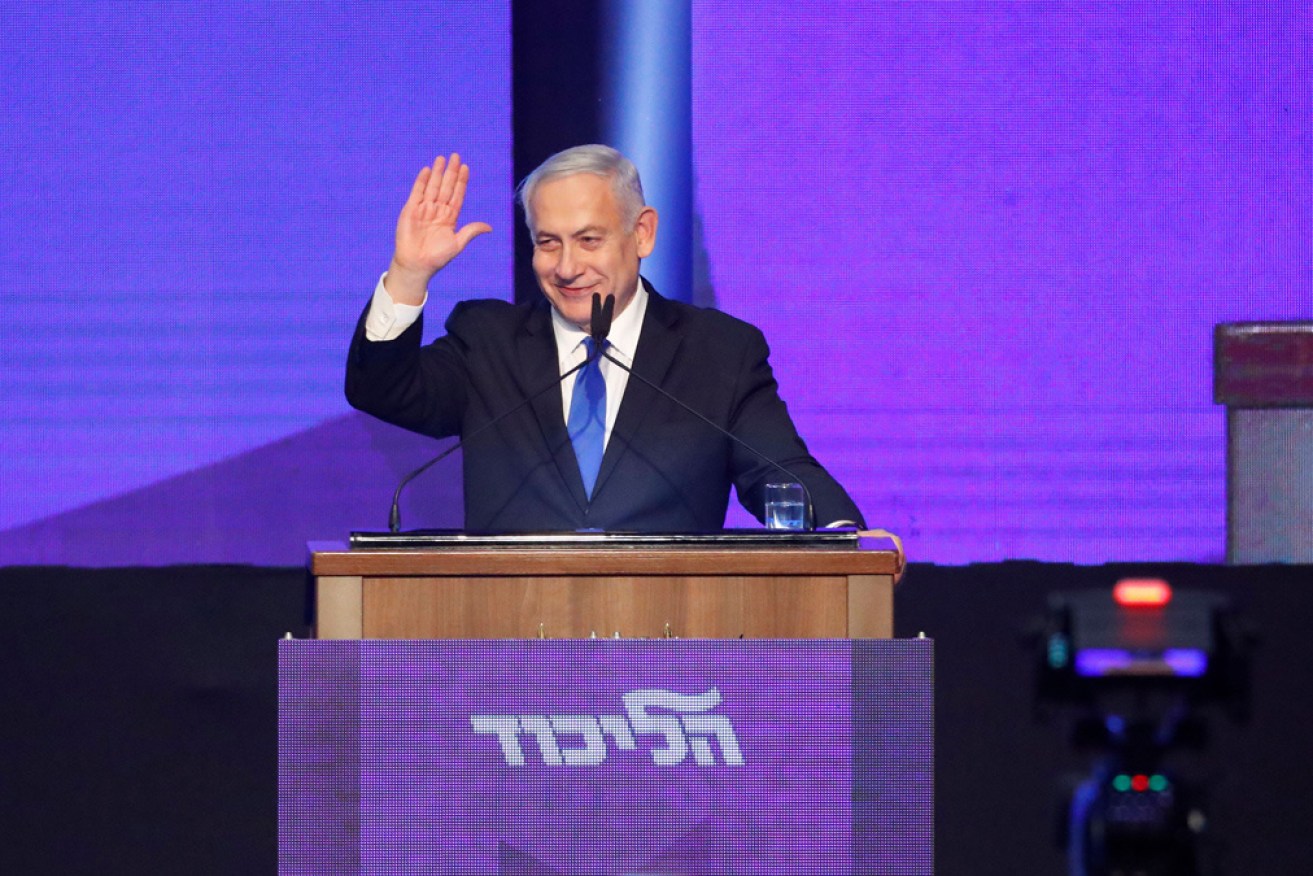 Benjamin Netanyahu has vowed to form a ruling coalition after his party failed to secure a majority.