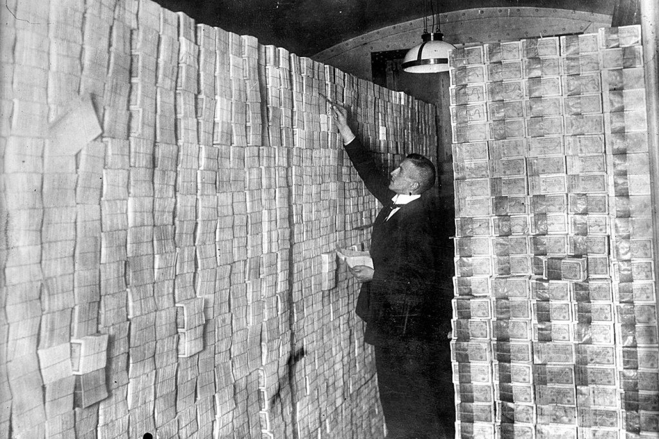 The Weimar Republic flirted with quantitative easing – with disastrous results.