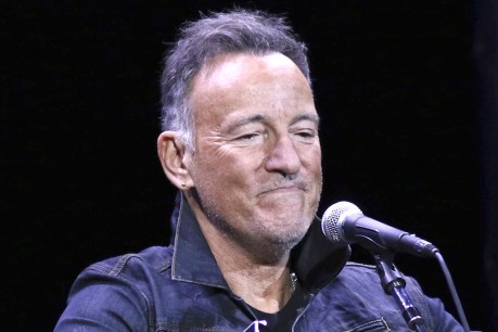 Bruce Springsteen cancels US gigs after falling ill