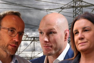 Greens threaten govt plan to reduce energy bills