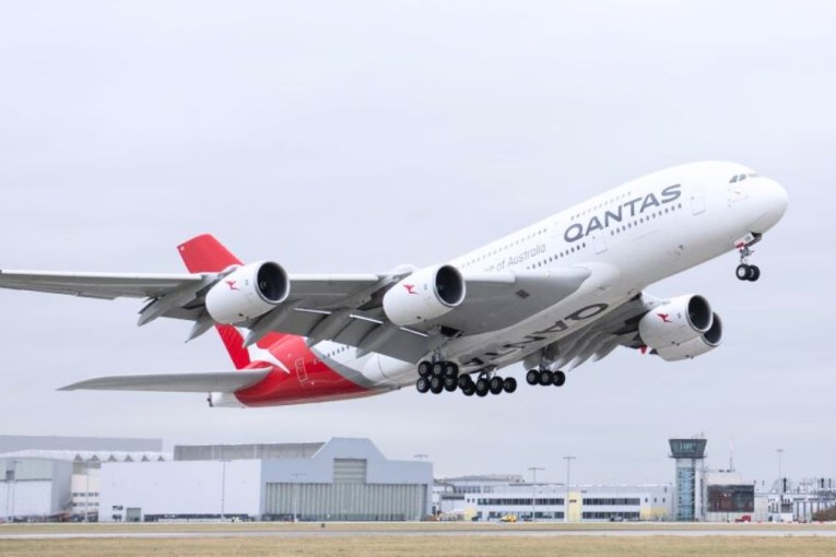Worsening freak wind gusts a risk to air passengers