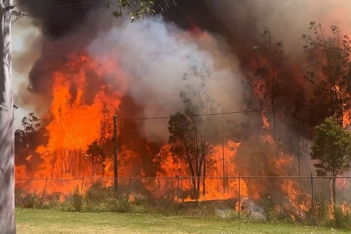 Firies on high alert as blazes burn in NSW north