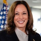 Kamala Harris raises $476 million in a month, far more than Trump