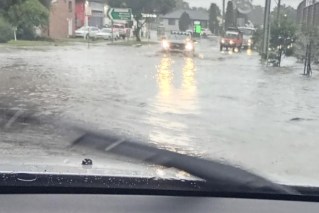 'Days of rain' brings extreme flood risk in NSW