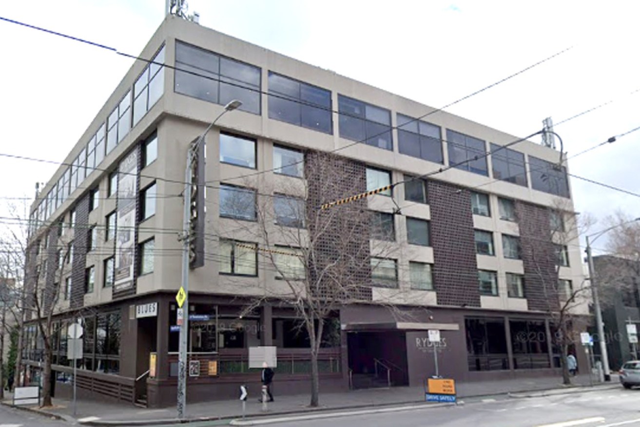 Ninety per cent of Victoria's current COVID-19 cases have been traced back to an outbreak at the Rydges on Swanston hotel.