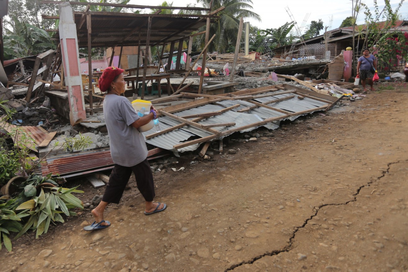 At least six people were killed when a 6.6-magnitude earthquake struck the southern Philippines, causing buildings to collapse.