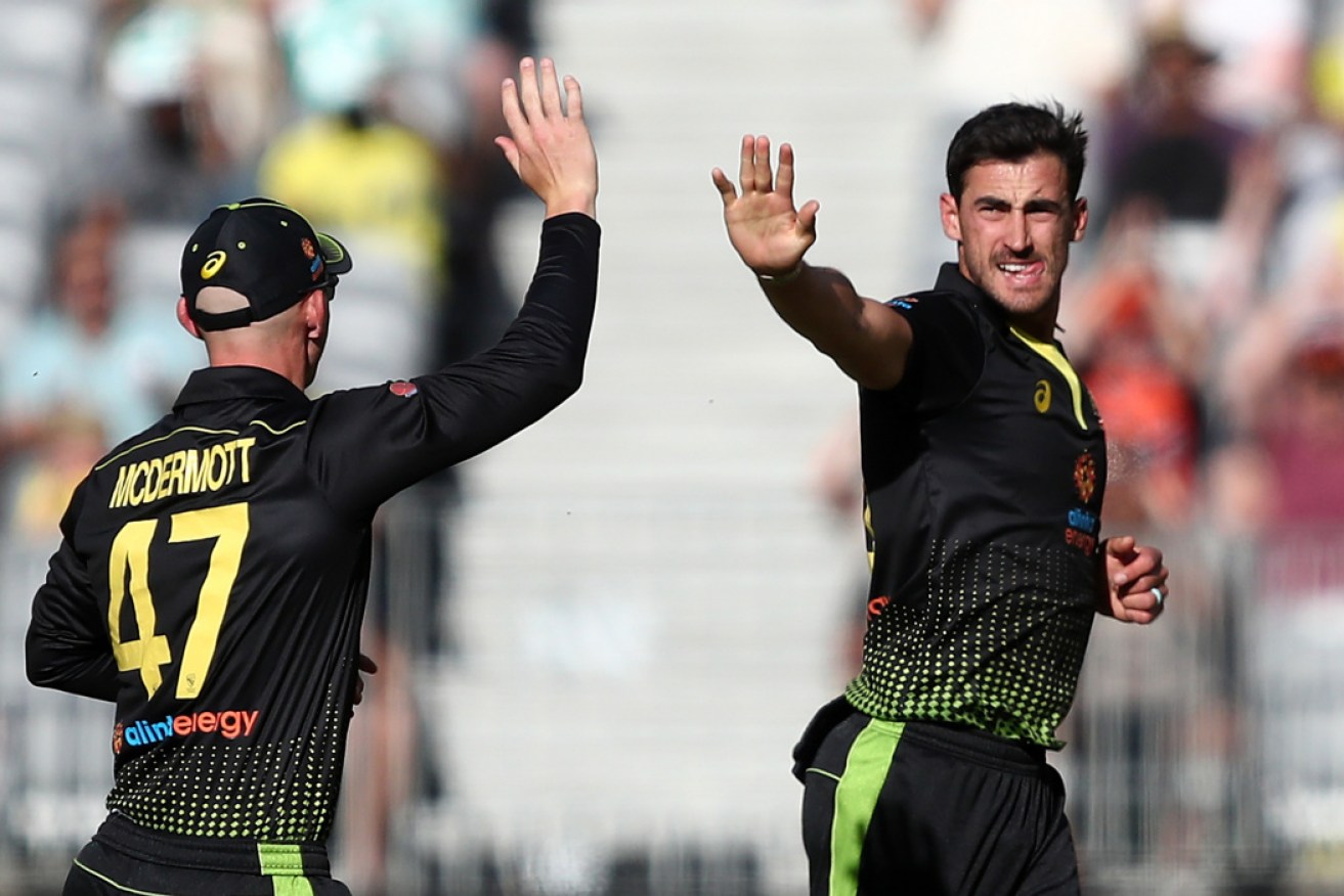 MItchell Starc (R) was in brilliant form on the green-tinged pitch. 