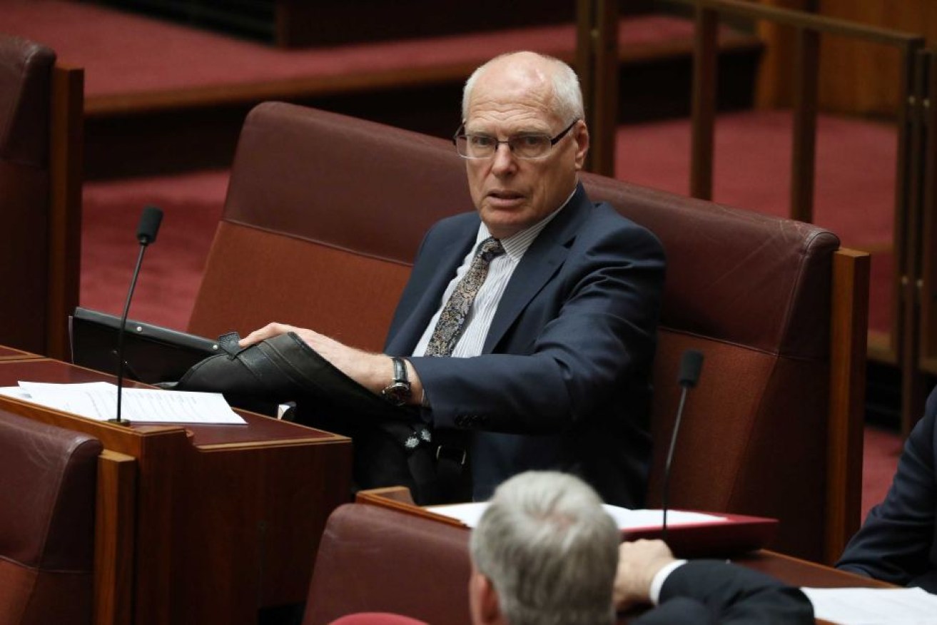 Liberal Senator Jim Molan reveals he's been diagnosed with an aggressive form of cancer.