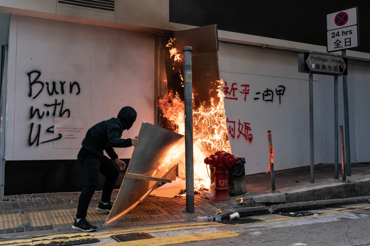Man Set On Fire Hours After Hong Kong Police Shoot Protester