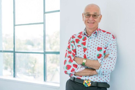 Dr Karl Kruszelnicki says he’s ‘not particularly smart’ despite winning UNESCO prize