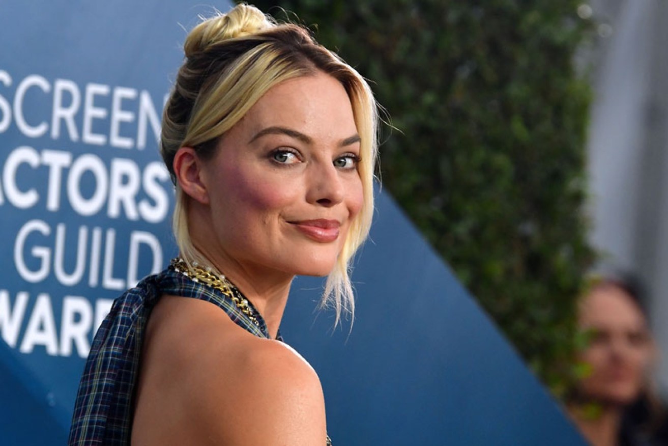 Margot Robbie's Chanel halter dress was divisive at the 2020 Screen Actors Guild Awards.