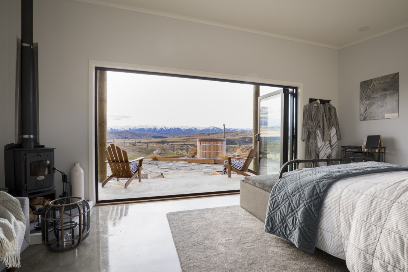 Shortlands Shed, on a high country sheep farm in Central Otago, is glamping at its finest.