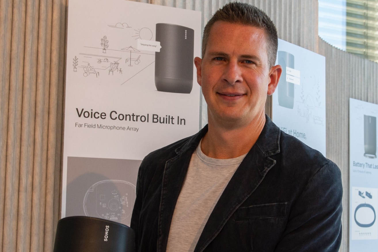 The head of loudspeaker company Sonos, Patrick Spencer, has apologised over moves to stop updating software for some products. 