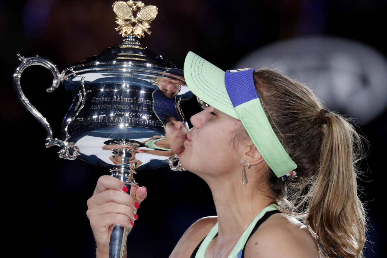 Dream comes true: Sofia Kenin finally gets her hands on the prize. 