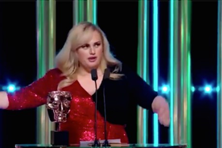 Rebel Wilson delivers the zingers at BAFTAs