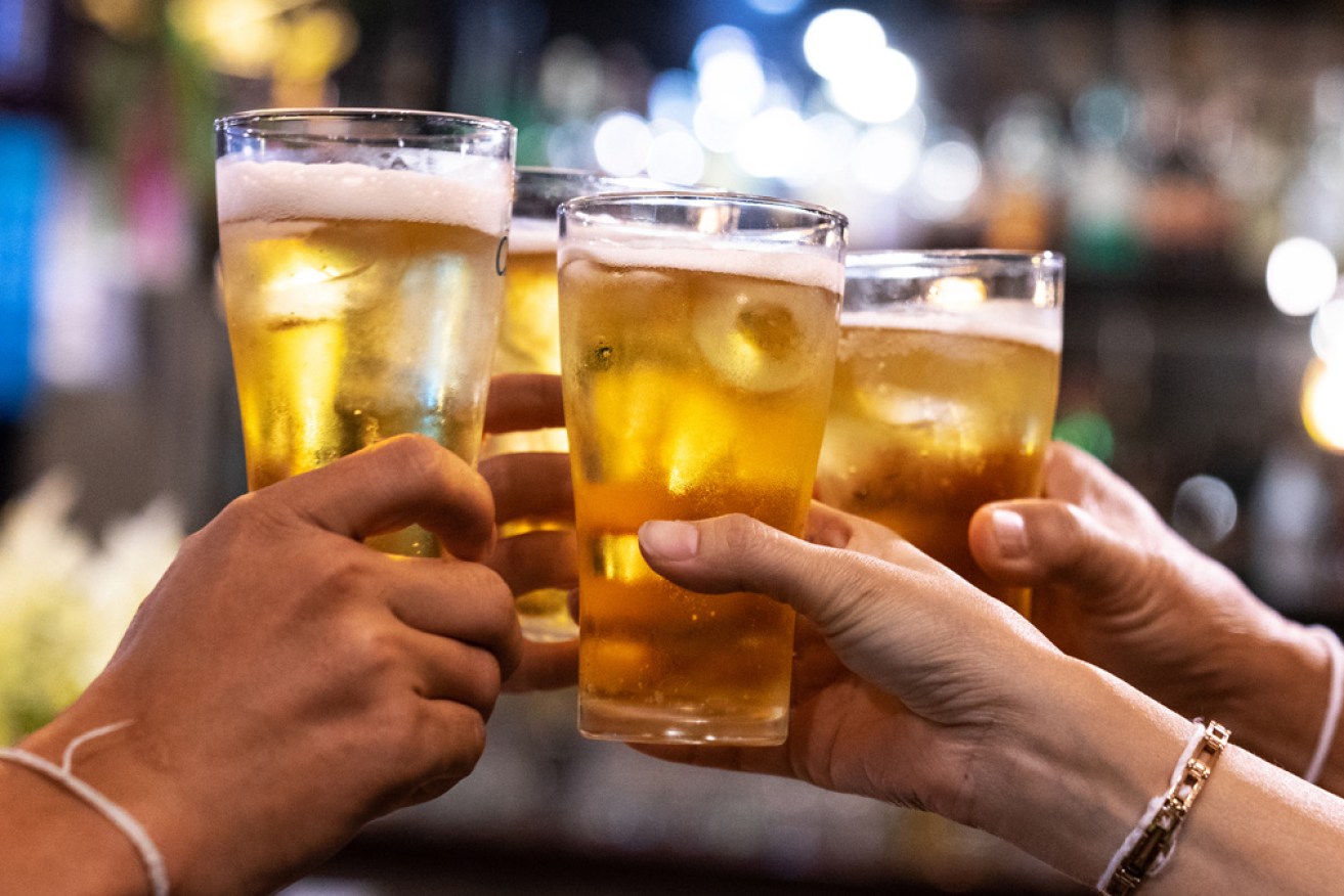 Offering vaccinations at pubs? It would be a very Australian thing to do.