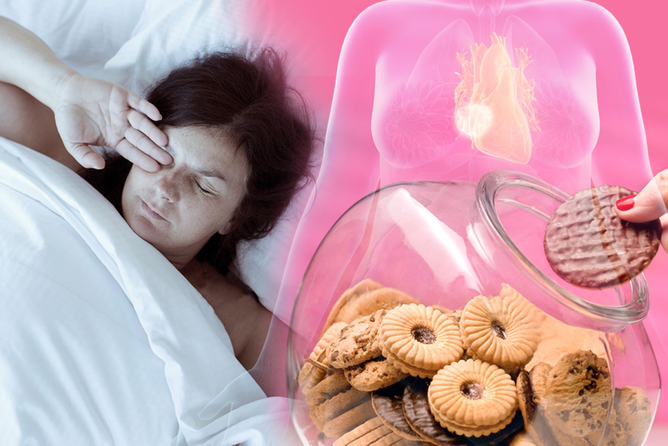 A new study has found links between poor sleep quality and a high-junk food diet.