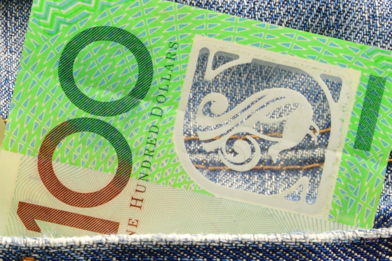 Australians will be spending with a new-look $100 note later in 2020.