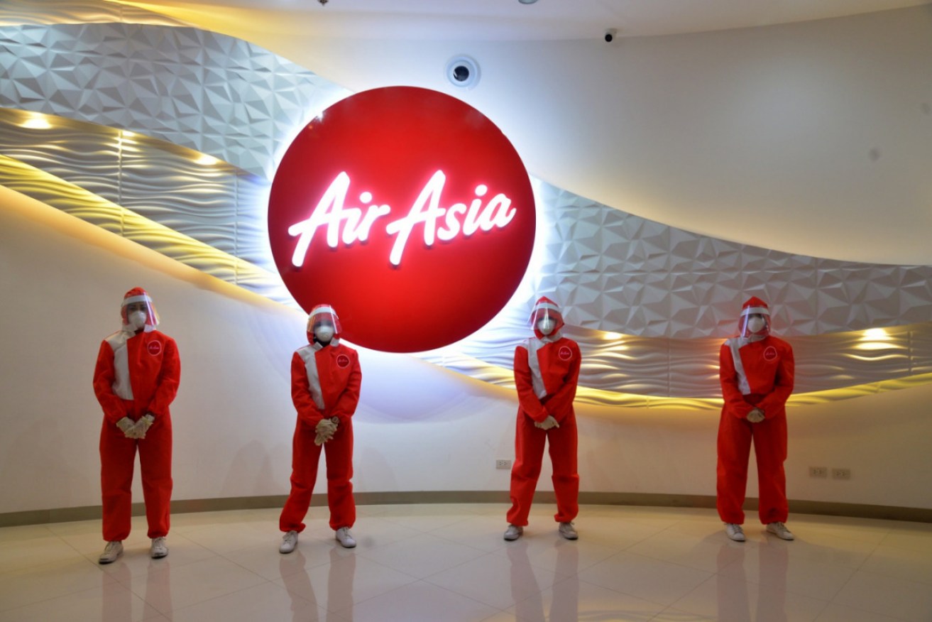 Filipino fashion designer Puey Quiñones has designed the PPE for AirAsia staff. 