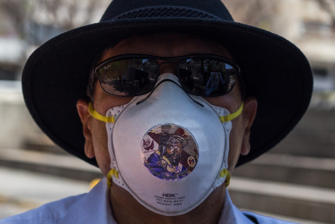 An Australian is accused of being part of a ruse that promised 39 million N95 masks for US hospitals.