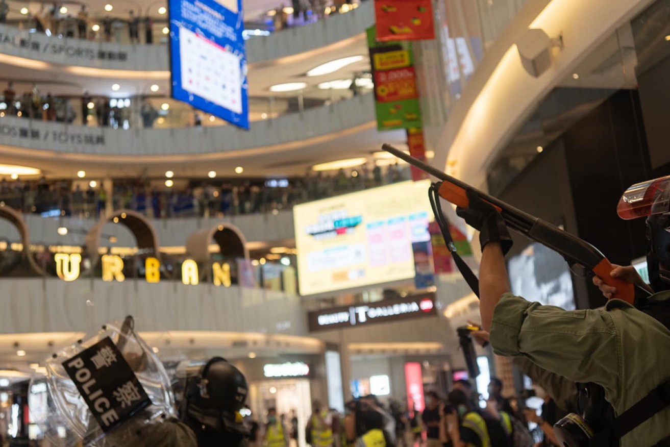 Hong Kong Police allegedly shoot pepper spray pellets in Mokomall on Mother's Day.