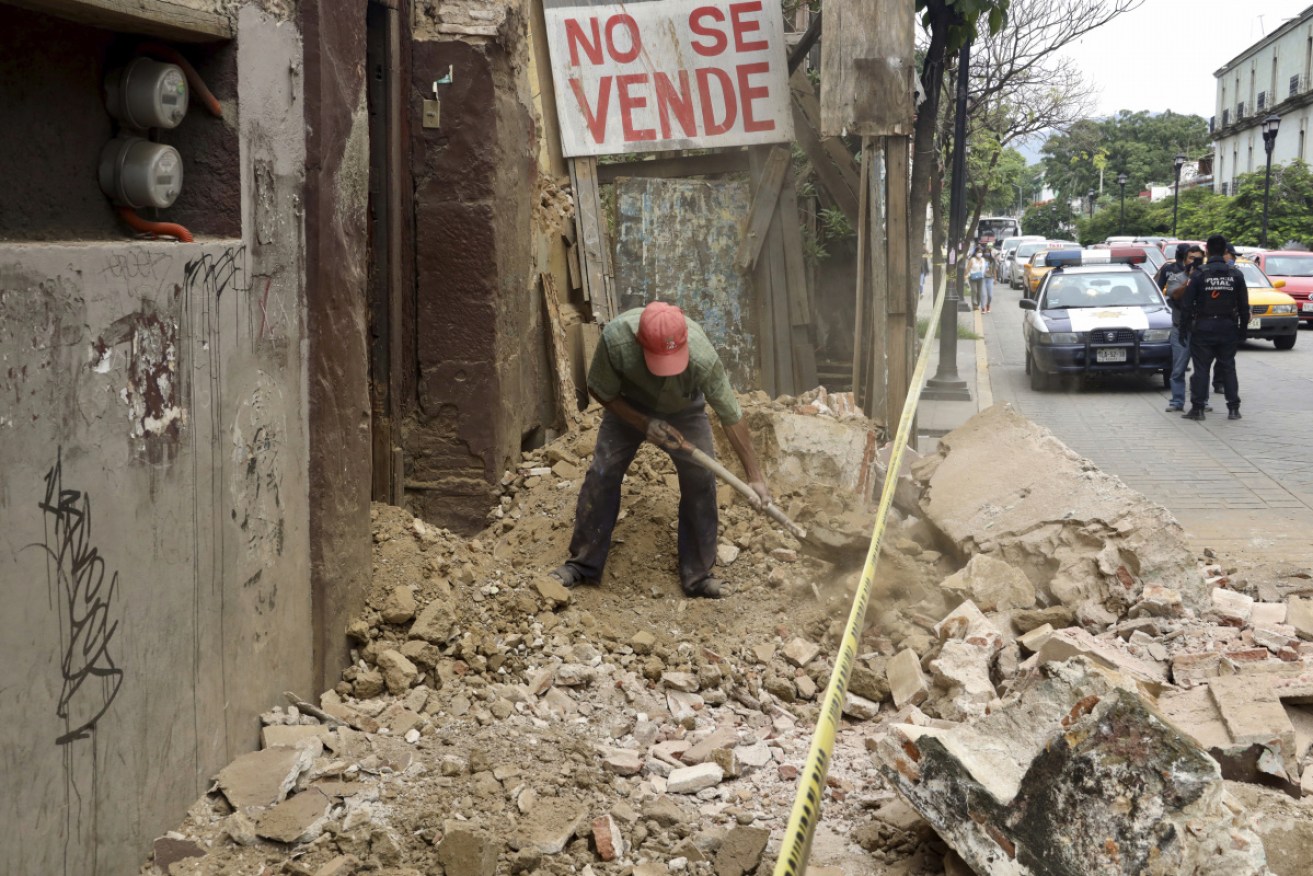 A magnitude-7.4 earthquake has shaken buildings in Mexico City and caused hundreds of people to flee their homes.