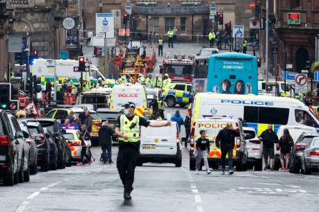 Knifeman shot dead after stabbing spree in Glasgow