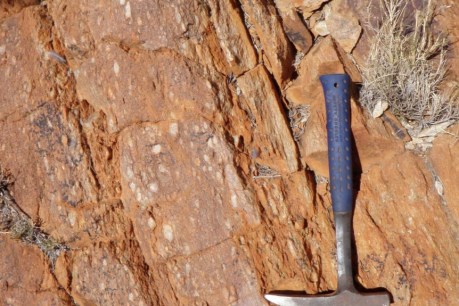 National protection for site of 4.4-billion-year-old mineral fragments