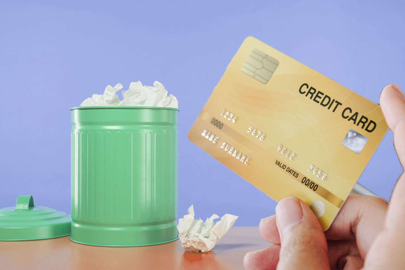 Australians are ditching their credit cards at an increasingly rapid pace.