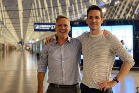 Last two Australian correspondents pulled out of China after five day diplomatic standoff