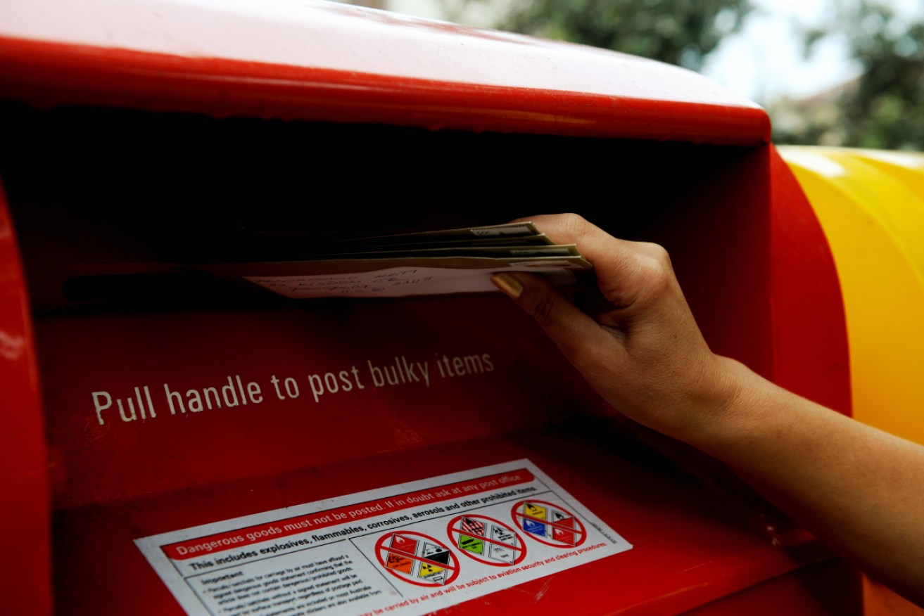 Australia Post is adding 4000 new jobs to the job market.