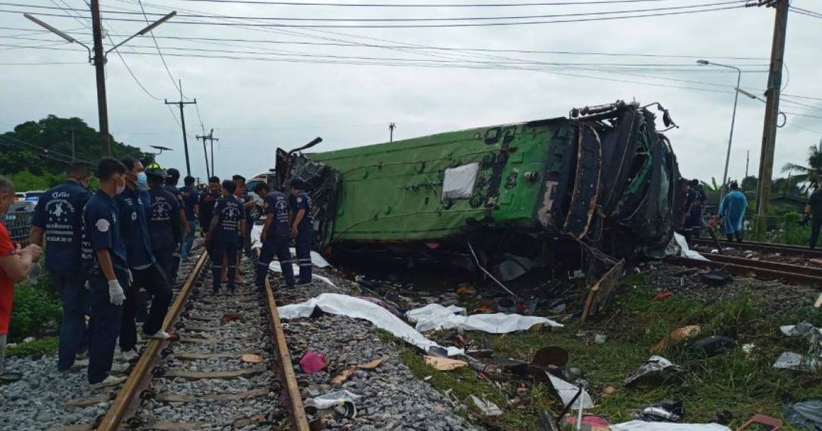 Train and bus collide in Thailand, killing at least 20