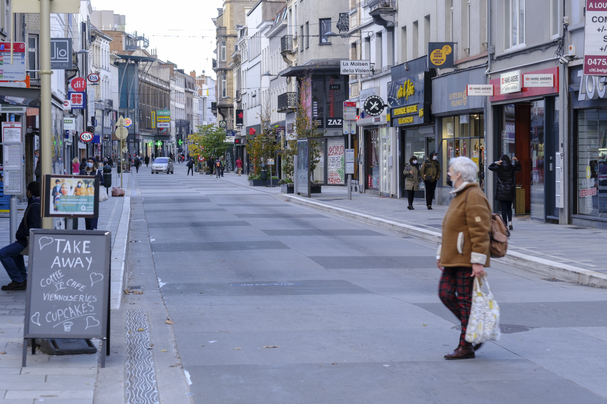 UK records highest daily coronavirus toll since May