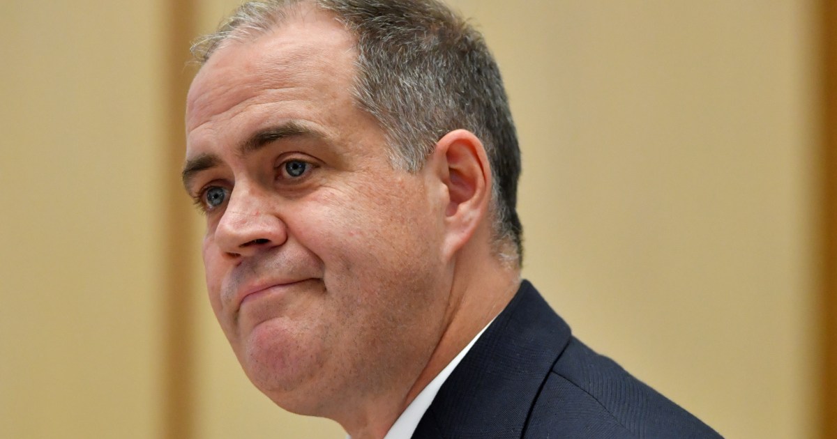 ABC boss to stand down after no confidence vote