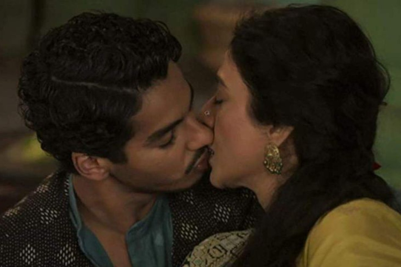 The scene where female protagonist Lata kisses a young Muslim man at a Hindu temple. 