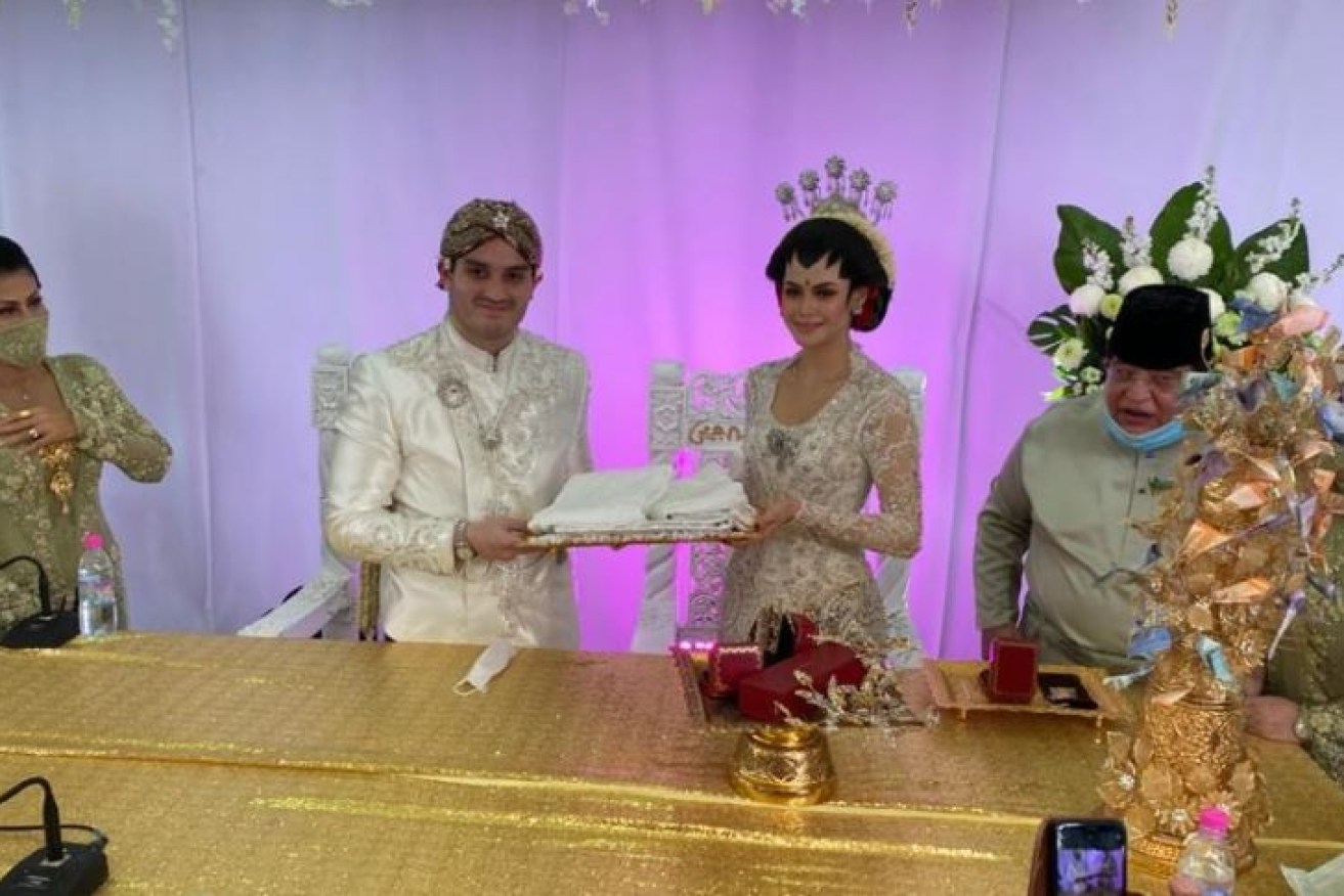 Tengku Muhammed Hafiz and Oceane Alagia's wedding was attended by thousands.