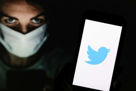#IStandWithDan v #DictatorDan: How Twitter manipulated Melbourne