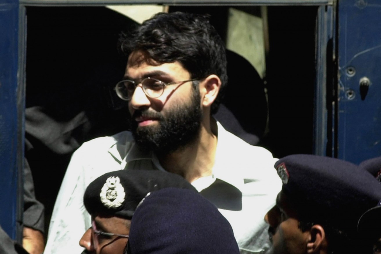 Ahmed Omar Saeed Sheikh, the alleged mastermind behind reporter Daniel Pearl's kidnap-slaying, appears at the court in Karachi.