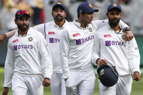 Another mini-collapse leaves India eyeing win