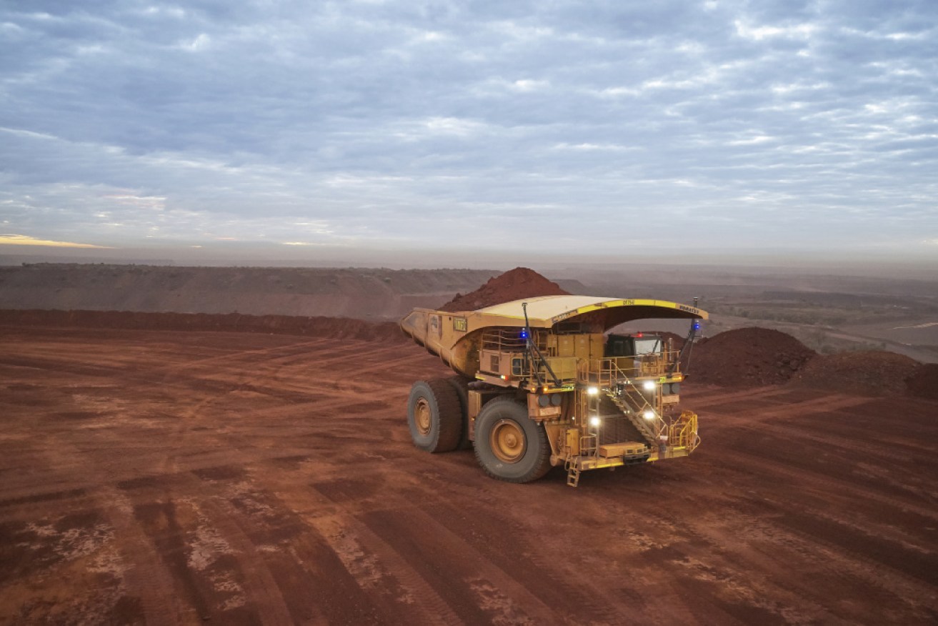 Fortescue has apologised to WGAC for clearing the site without elders being present. 
