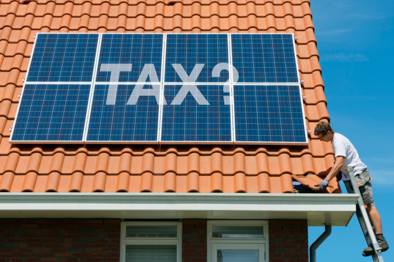 A plan to tax rooftop solar-owning households for excess energy production has been met with some criticism.
