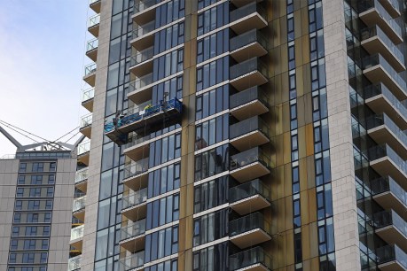 Combustible cladding to be removed in NSW