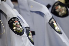 Vic Police investigate death of a man in custody 