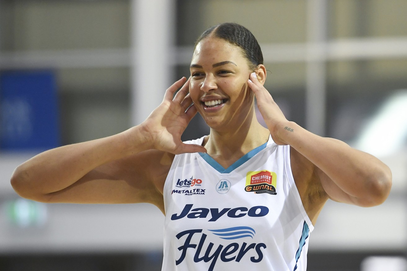 Liz Cambage was the first woman to dunk at an Olympic Games. 