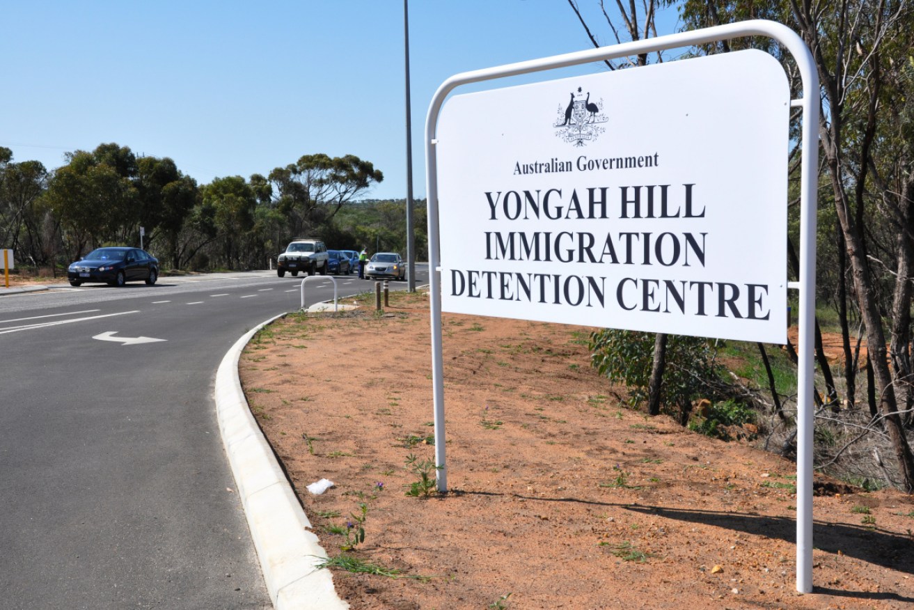 Refugee advocates say a 20m long escape tunnel has been dug out at the Yongah Hill detention centre.