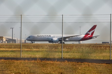 Unions&#8217; Qantas sick pay appeal bid denied