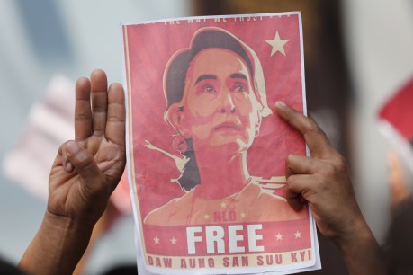 Aung San Suu Kyi appears in court